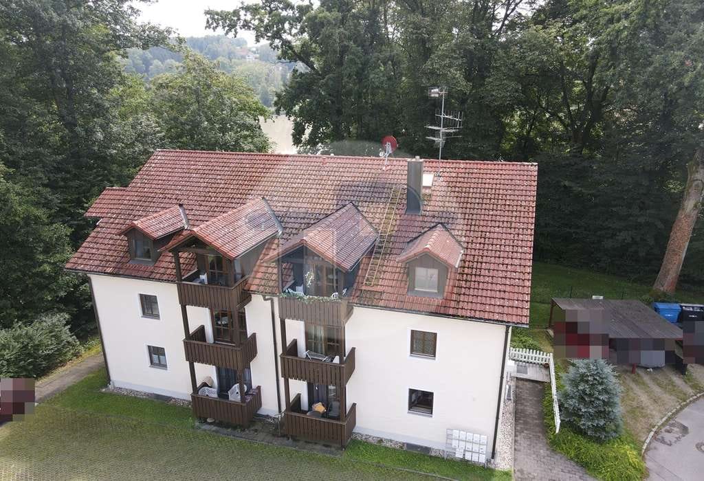 Immobilie in Neuhaus am Inn - FÜR KAPITALANLEGER: CA. 3,72 % RENDITE! - VOLL VERMIETETES MEHRFAMILIENHAUS MIT 14 WOHNEINHEITEN - Bild 2