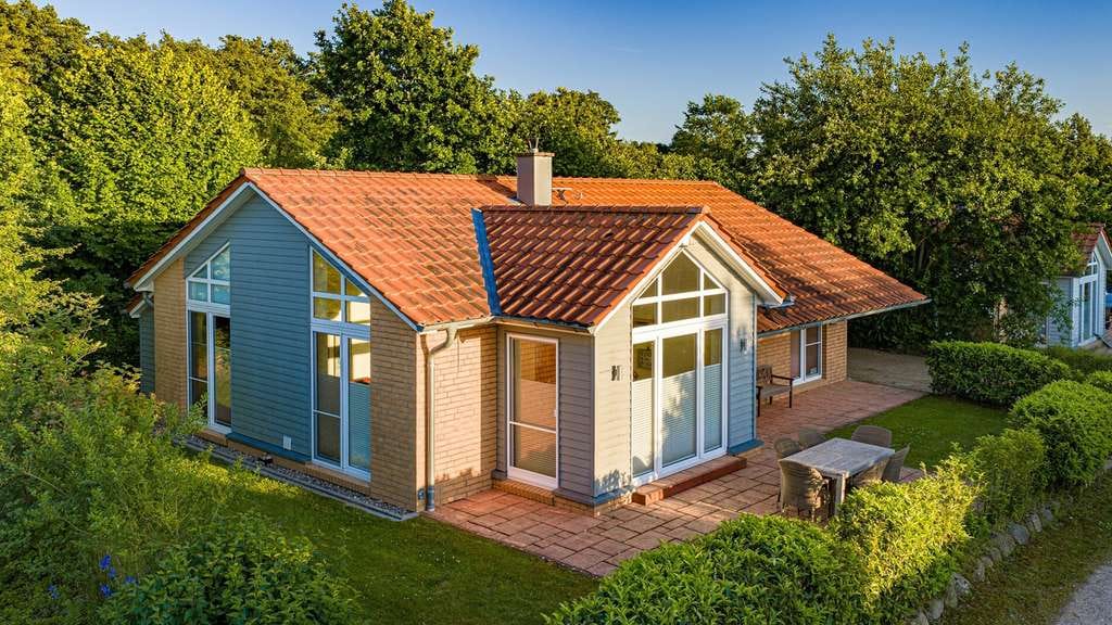 Immobilie in Kosel - - Ein privilegierter Platz an der Schlei -
Ferienhaus mit Sauna, Whirlpool und... 
Raum für besond - Bild 2