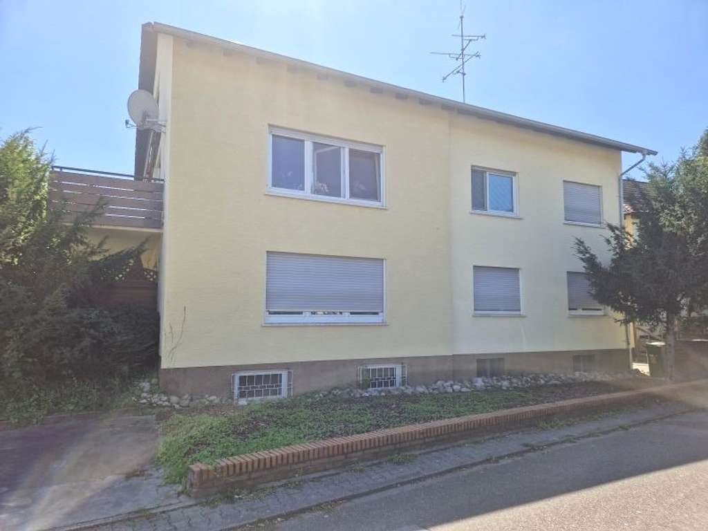 Immobilie in Lampertheim - 3-FH in Lampertheim – ideal für Kapitalanleger oder Mehrgeneration - Bild 0