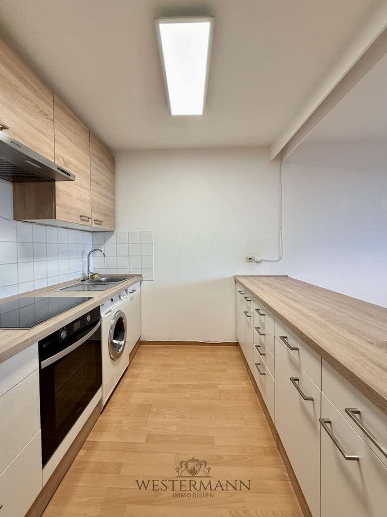 Immobilie in Sindelfingen - Helles 2-Zimmer-Apartment im 21.OG mit Panoramablick ! - Bild 3
