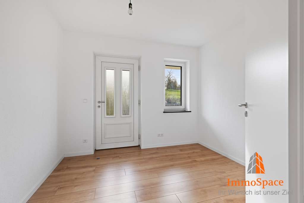 Immobilie in Uttenweiler - IMMOSPACE *** RUHIG GELEGENER BUNGALOW IN IDYLLISCHER ORTSRANDLAGE *** IHR TRAUM VOM WOHNEN *** - Bild 1