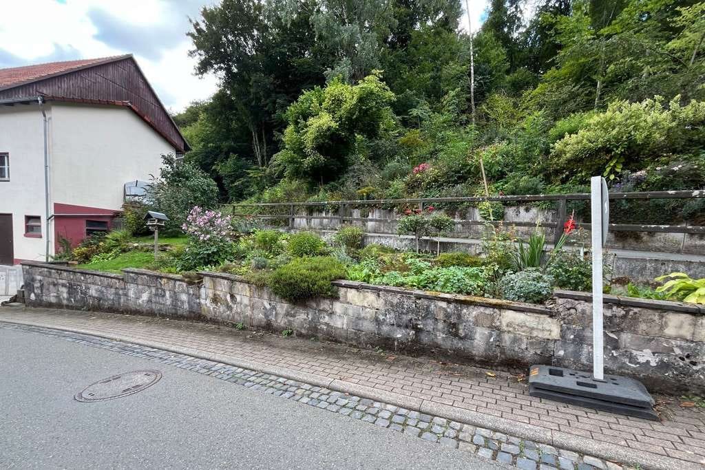 Immobilie in Korbach - Charmantes Fachwerkhaus mit großem Grundstück in Korbach-Nordenbeck - Bild 2