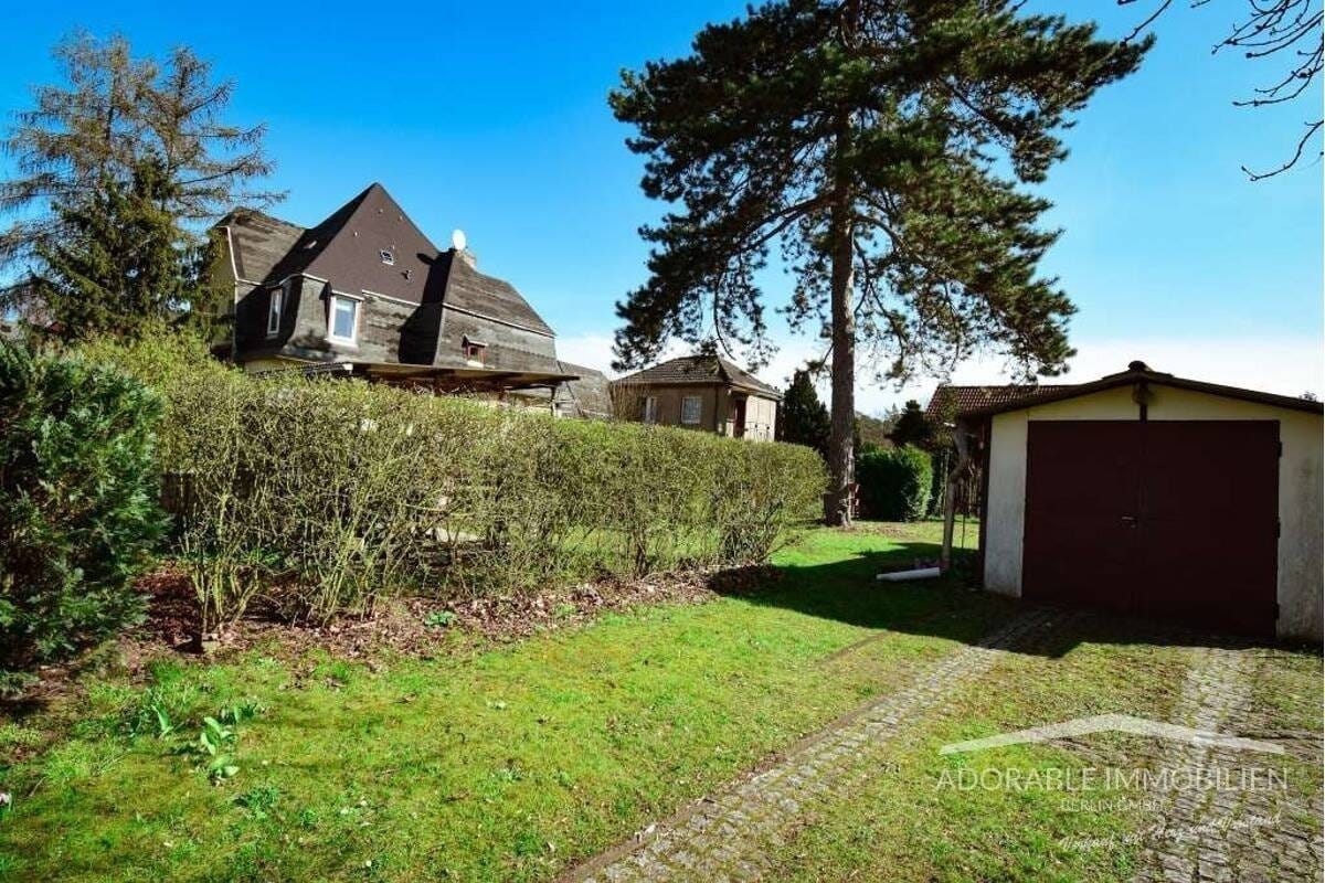 Immobilie in Hohen Neuendorf - Zweifamilienhaus auf großem geteilten Grundstück, viel Potenzial! - Bild 4
