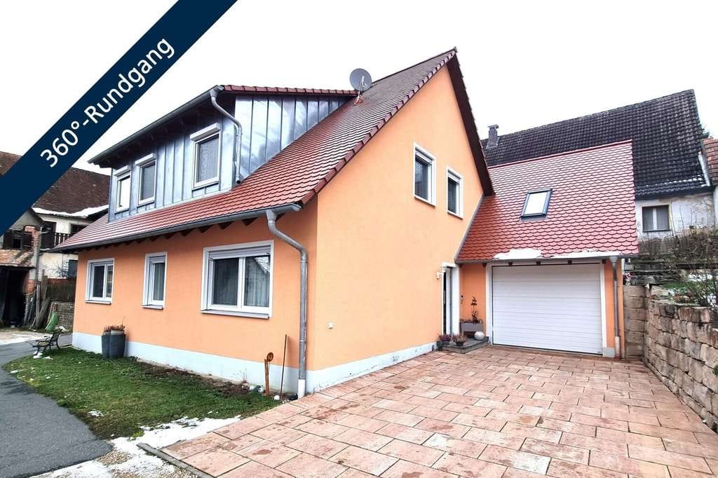 Immobilie in Offenhausen - Top gepflegtes neuwertiges 1-2-Familienhaus mit 3 Garagen und Nebengebäude - Bild 0