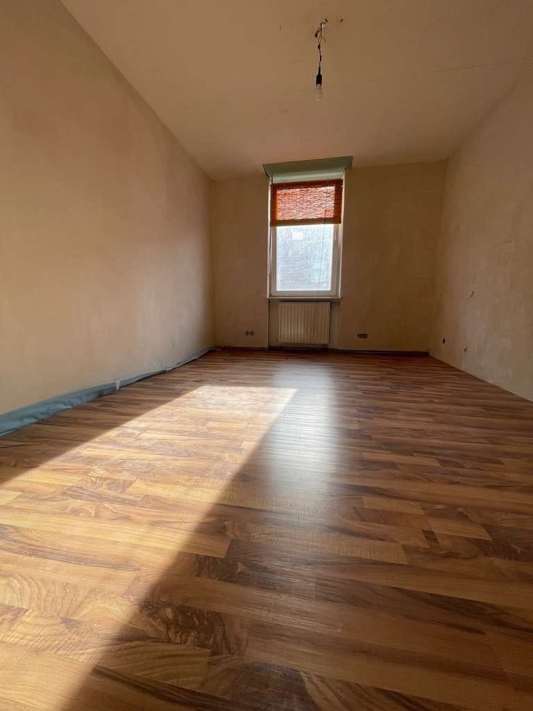Immobilie in Friedrichsthal - Ein Haus drei Kapitel – von fertig bis zum freien Gestalten - Bild 4
