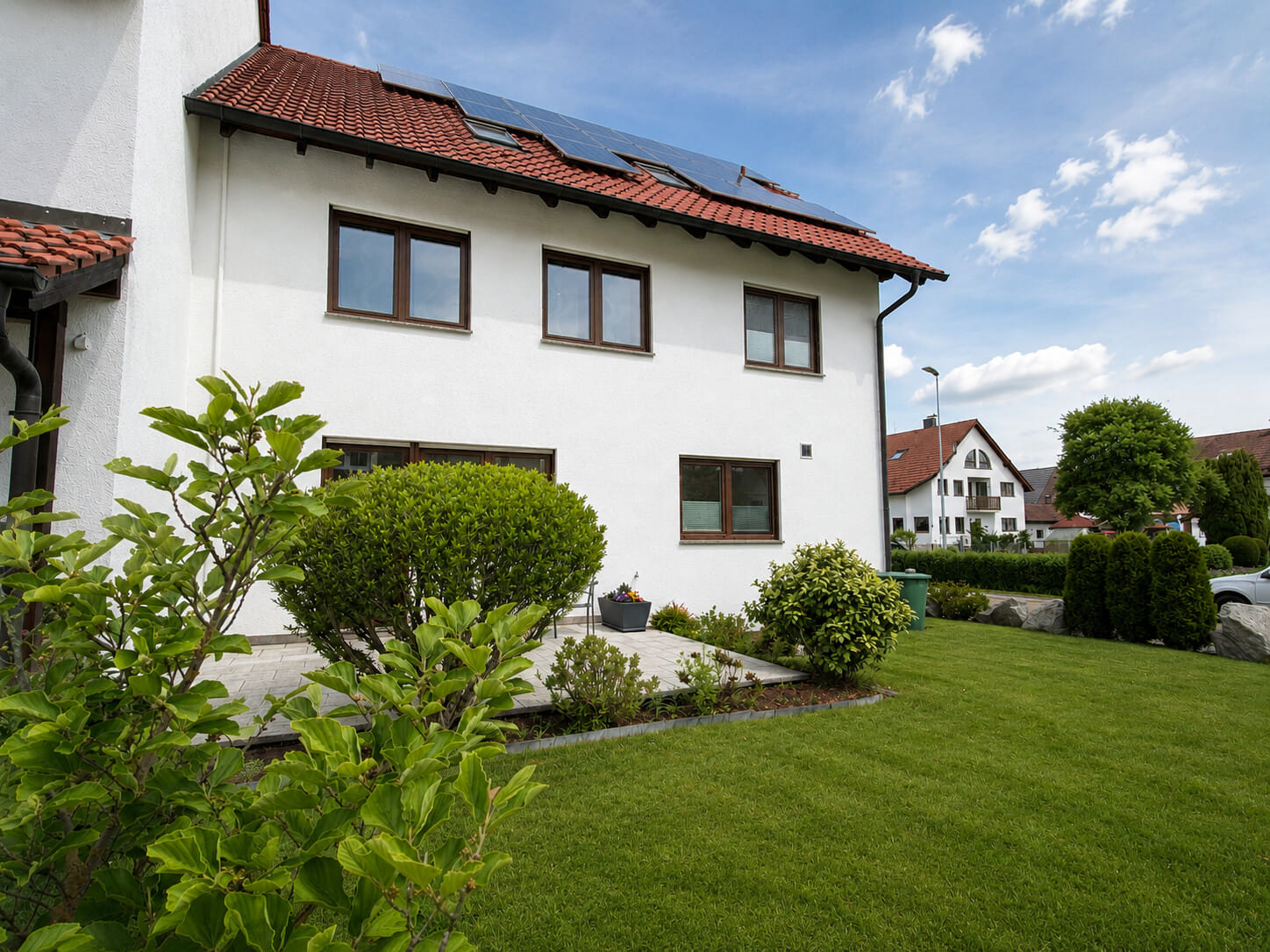 Immobilie in Baltmannsweiler - Platzwunder! Bald für Sie frei und den Sommer auf der Terrasse genießen! - Bild 1