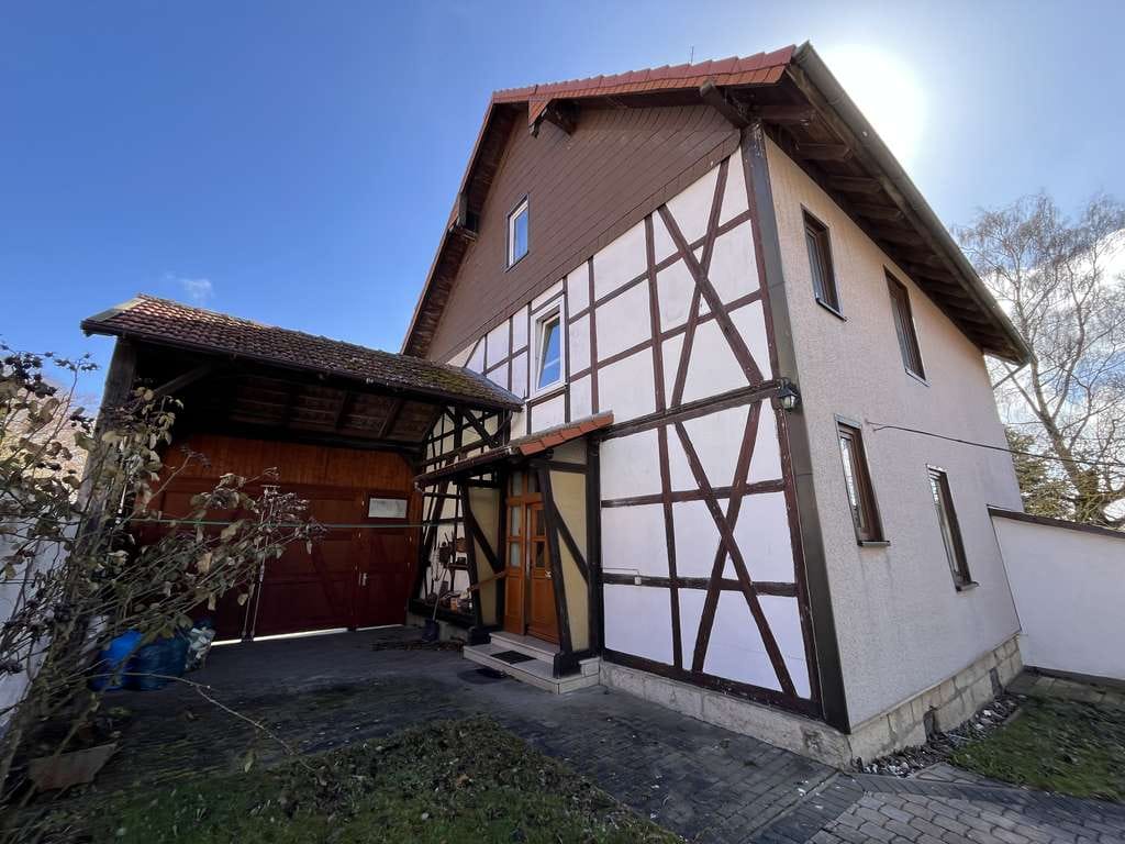 Immobilie in Helbedündorf - Charmantes Ein- bis Zweifamilienhaus mit Nebengebäude-Ensemble und idyllischem Gartenparadies - Bild 0