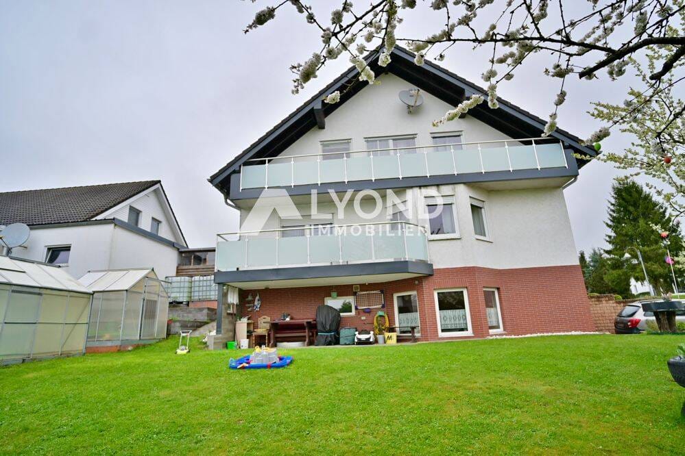 Immobilie in Unzenberg - Großzügiges Einfamilienhaus mit Sauna und viel Platz im Hunsrück - Bild 1