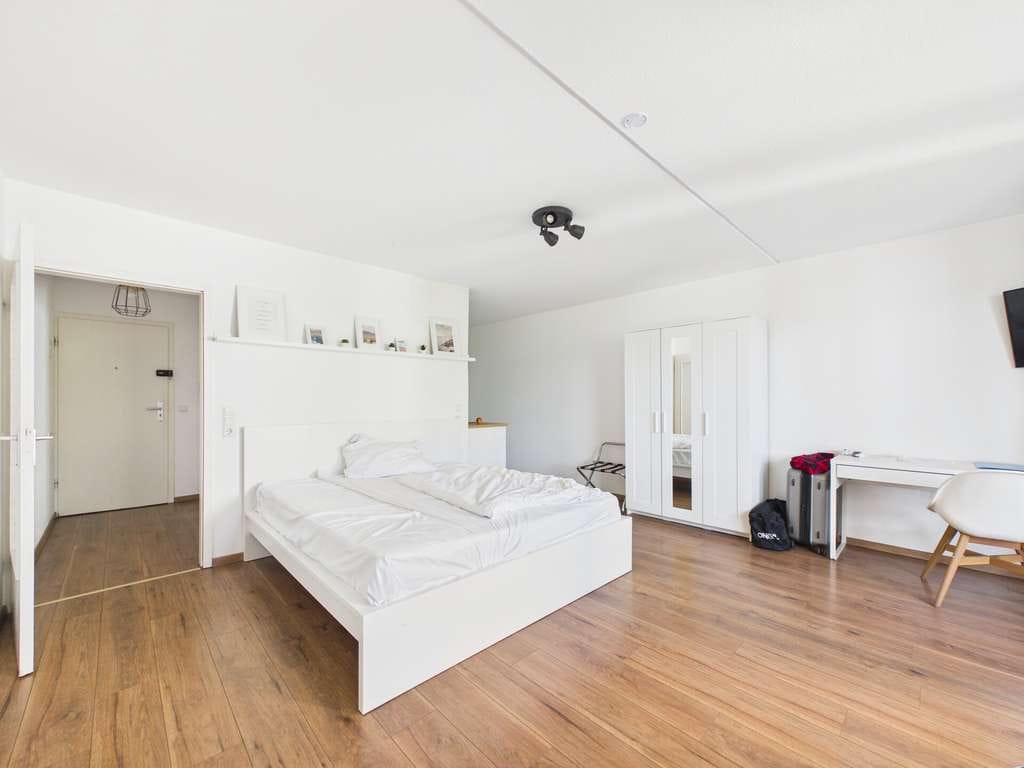 Immobilie in Eggenstein-Leopoldshafen - Gepflegte 1-Zimmer-Wohnung mit großem Balkon in ruhiger Wohnlage - Bild 1