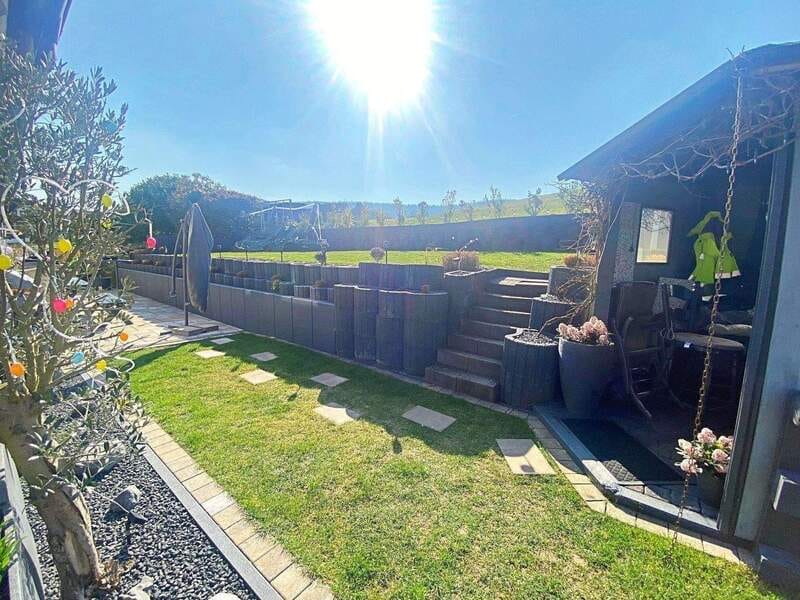 Immobilie in Schöllkrippen - Großzügige 4-Zimmer-Wohnung mit Garten – Wohnen mit Hauscharakter in Sommerkahl - Bild 0