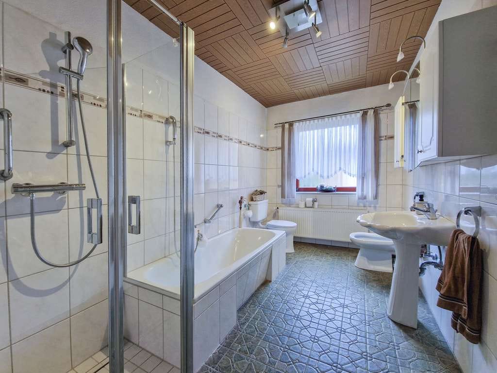 Immobilie in Rethwisch - Großzügiges Einfamilienhaus mit ca. 192 m² Wfl., 6 Zimmern, Einliegerpotenzial & ca. 680 m² Grdst. - Bild 4
