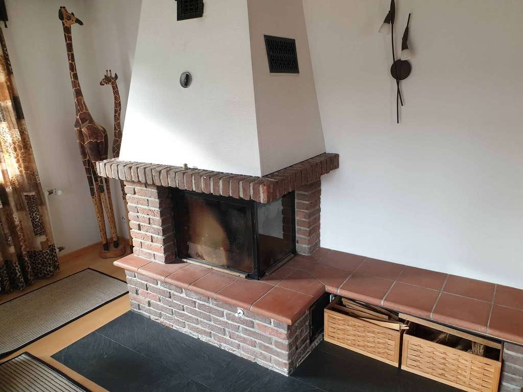 Immobilie in Hildrizhausen - Geräumiges Einfamilienhaus mit großem Garten,  moderner Einbauküche, modernen Bädern, Parkett - Bild 3