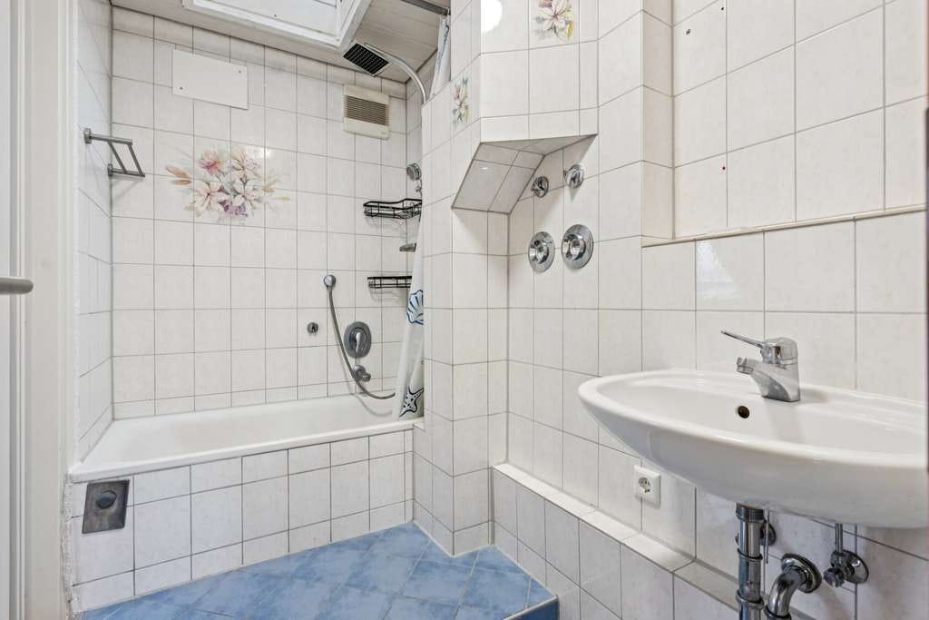 Immobilie in Uhldingen-Mühlhofen - Gemütliche Dreizimmerwohnung mit Bodenseenähe in Uhldingen - Mühlhofen - Bild 3
