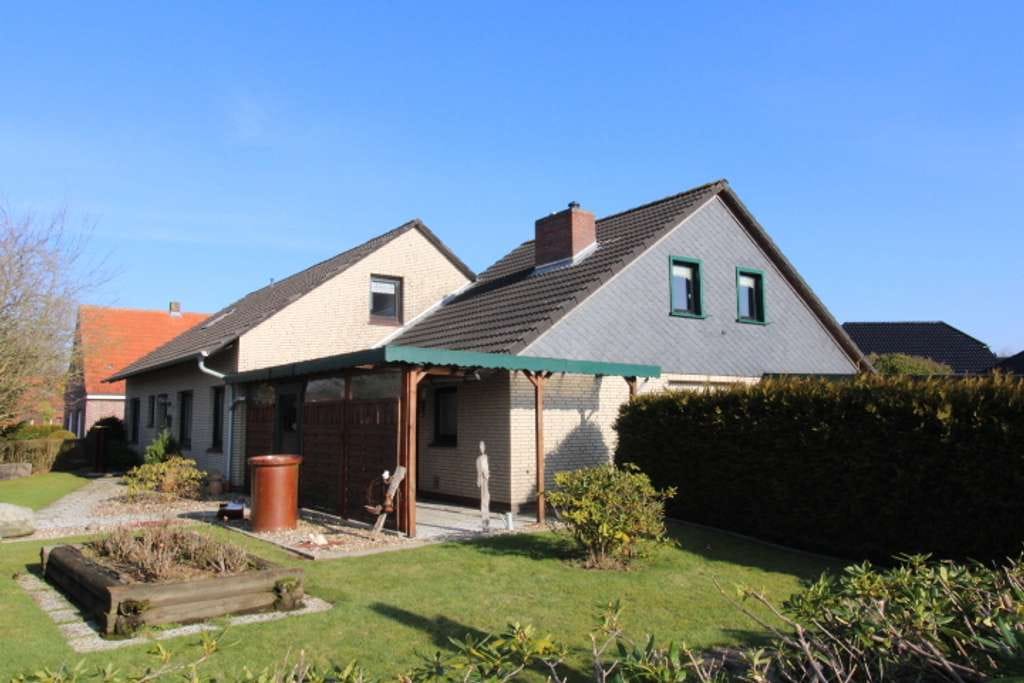 Immobilie in Wittmund - Großes Wohnhaus mit viel Potenzial - Bild 3