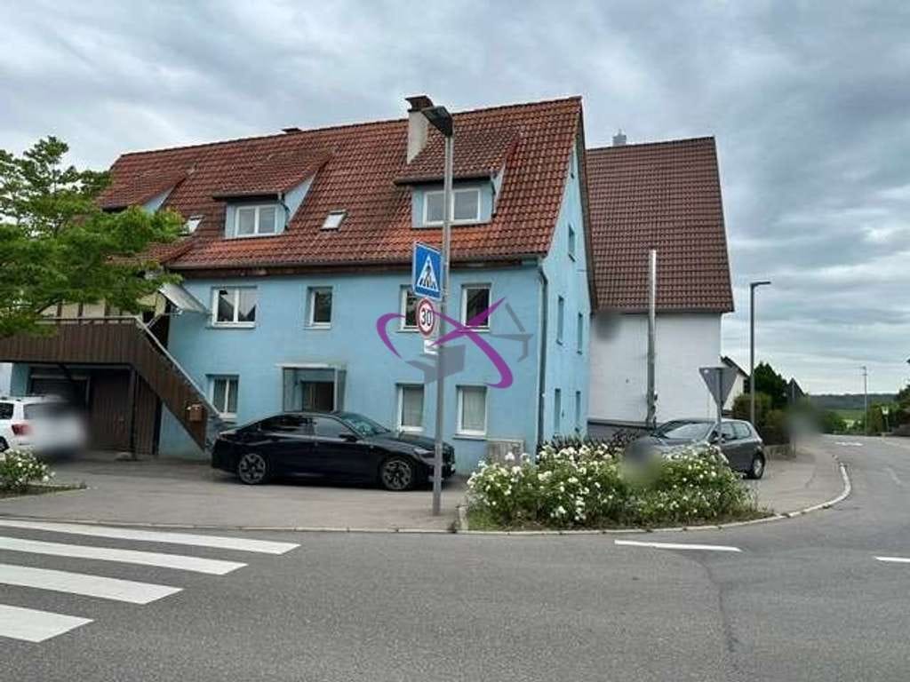 Immobilie in Rottenburg am Neckar - 2 Familienhaus + ELW mit großzügigen Nutzungsmöglichkeiten - Bild 1