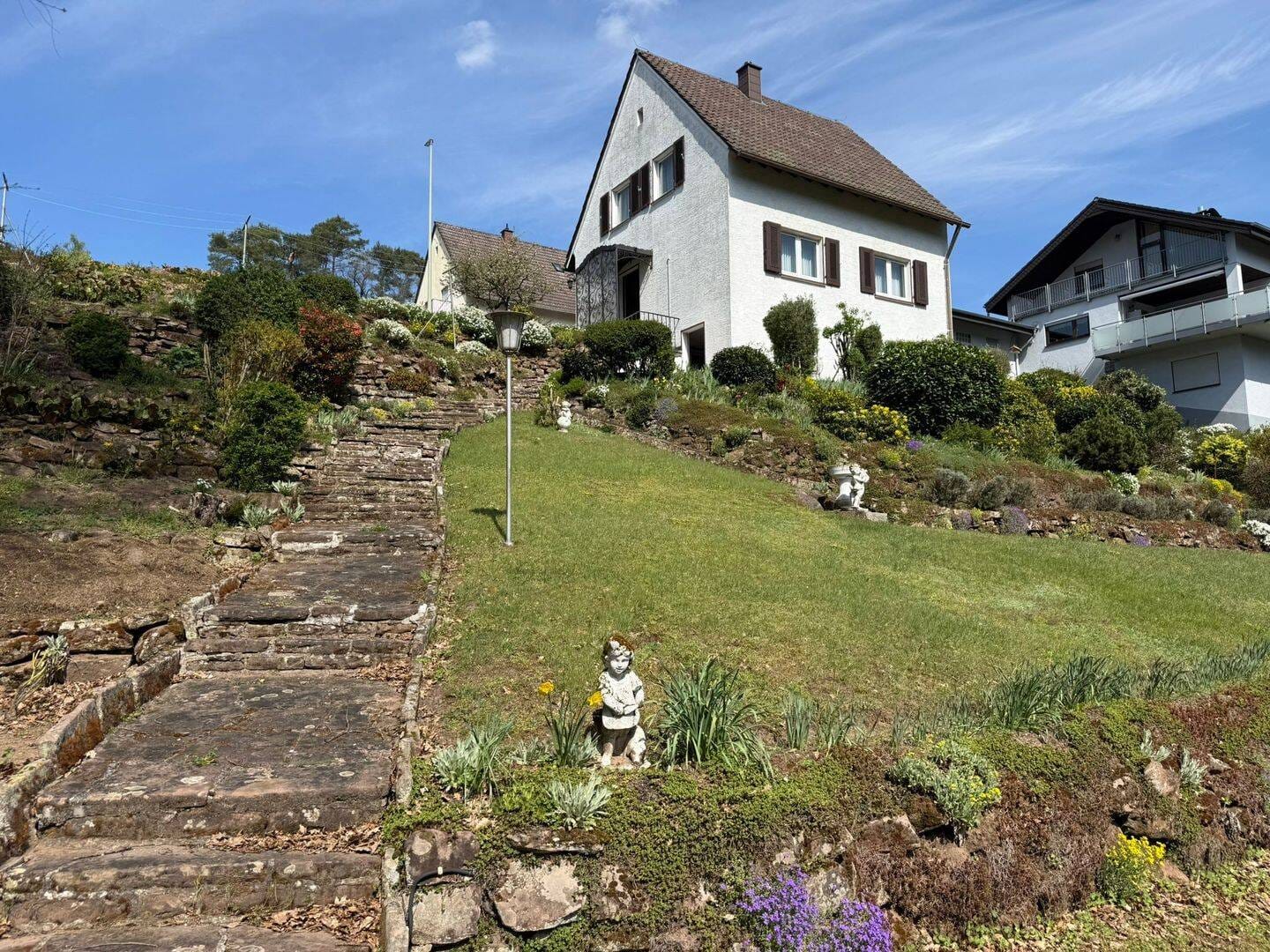 Immobilie in Rodalben - Einfamilienhaus in Rodalben sofort verfügbar - Bild 2