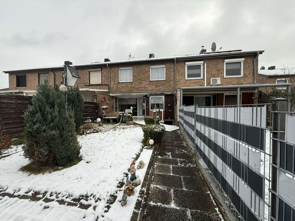 Immobilie in Grefrath - Mit Liebe zum Leben erwecken – Ihr zukünftiges Zuhause mit Potenzial - Bild 2