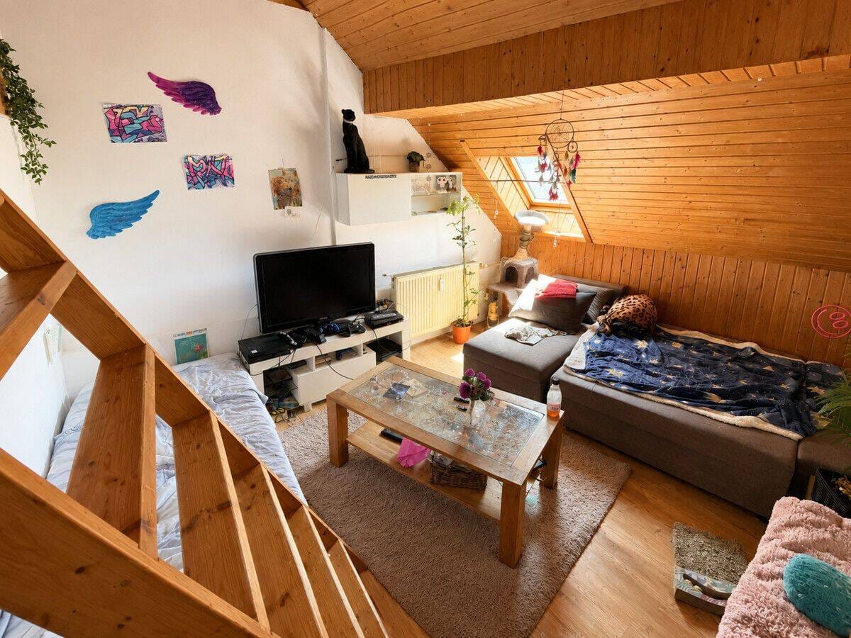 Immobilie in Wadern - Freistehendes Wohnhaus mit drei separat nutzbaren Wohneinheiten - Bild 5