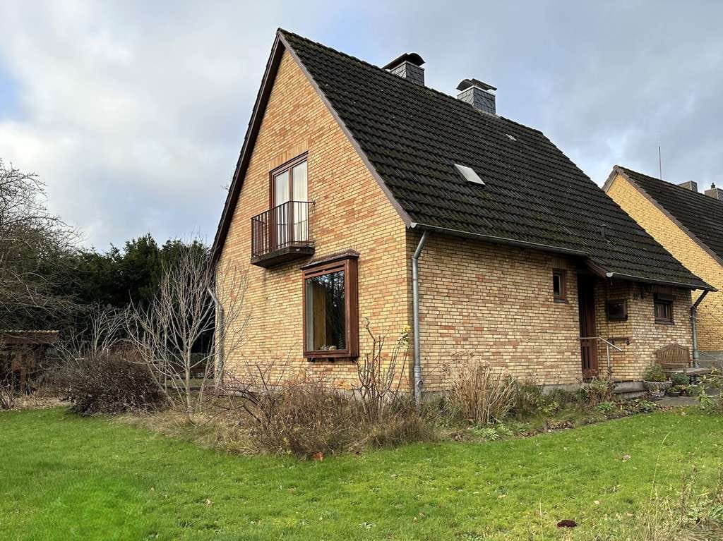 Immobilie in Heikendorf - Charmanter Wohnklassiker in Heikendorf mit Gestaltungspotenzial - Bild 0