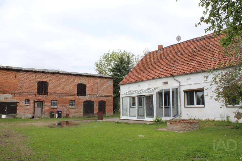 Immobilie in Medow - Landleben mit Potenzial – Landhaus mit Stallgebäude bei Anklam - Bild 1