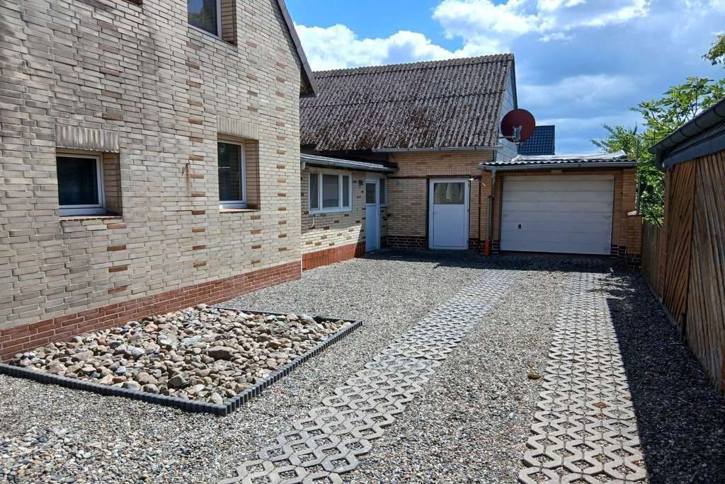 Immobilie in Wasbüttel - Einfamilienhaus mit viel Potential wartet auf dich! - Bild 2