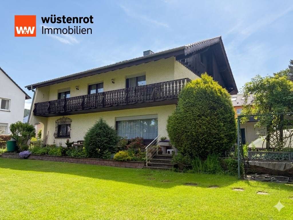 Immobilie in Petersberg - Großzügiges Familiendomizil mit Wellness-Faktor und Pool-Potential in begehrter Lage von Petersberg - Bild 0