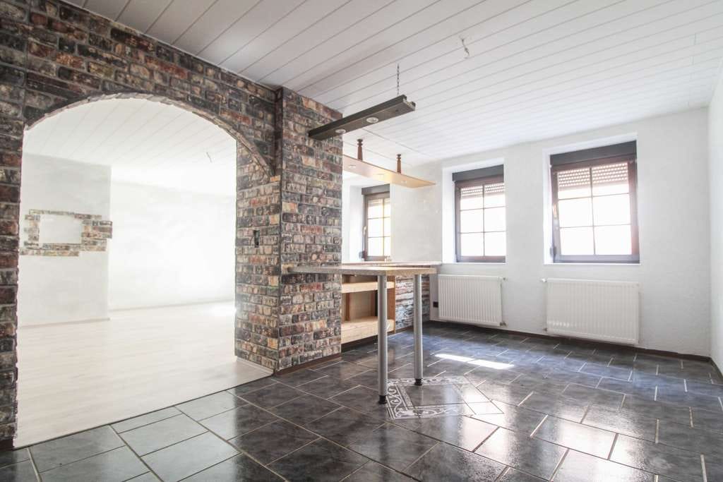 Immobilie in Wettin-Löbejün - Großzügiges Einfamilienhaus mit Einliegerwohnung im historischen Altstadtbereich von Löbejün - Bild 4