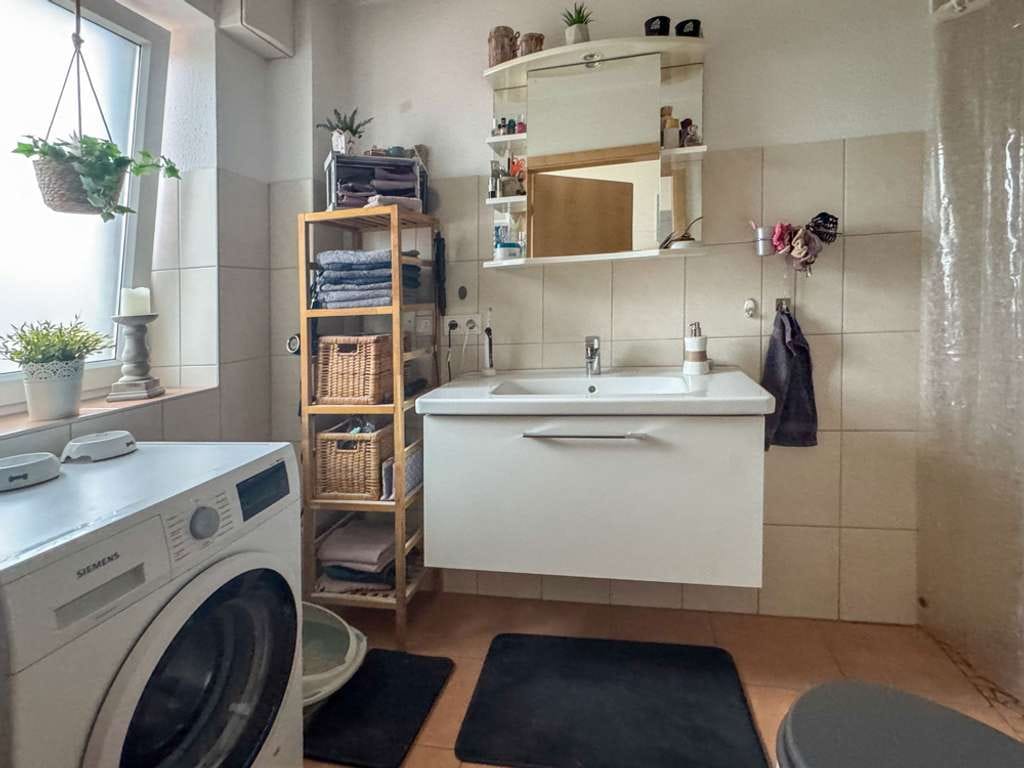 Immobilie in Oldersbek - Perfekt für Familien, nahe Husum, unbefristet vermietet: moderne 4-Zi.-Eigentumswohnung in Rantrum. - Bild 3
