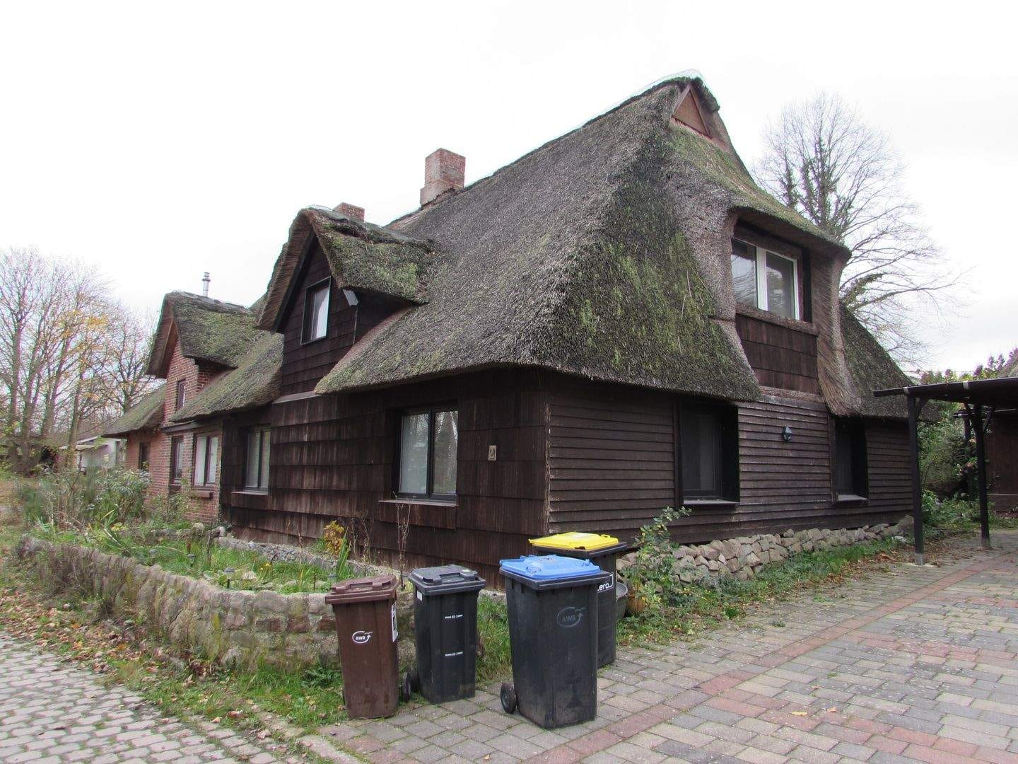 Immobilie in Bredenbek - Familiengerechtes Reetdachhaus vor den Toren Kiels - Bild 1
