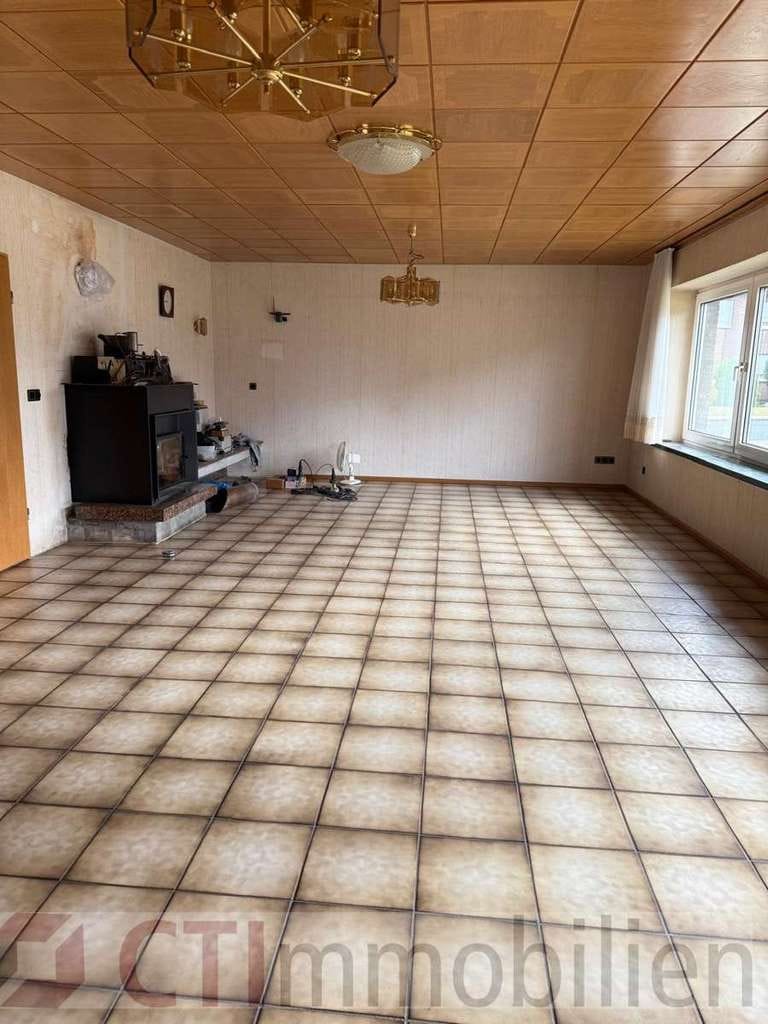 Immobilie in Dinslaken - Zweifamilienhaus freistehend mit Doppelgarage - Bild 4