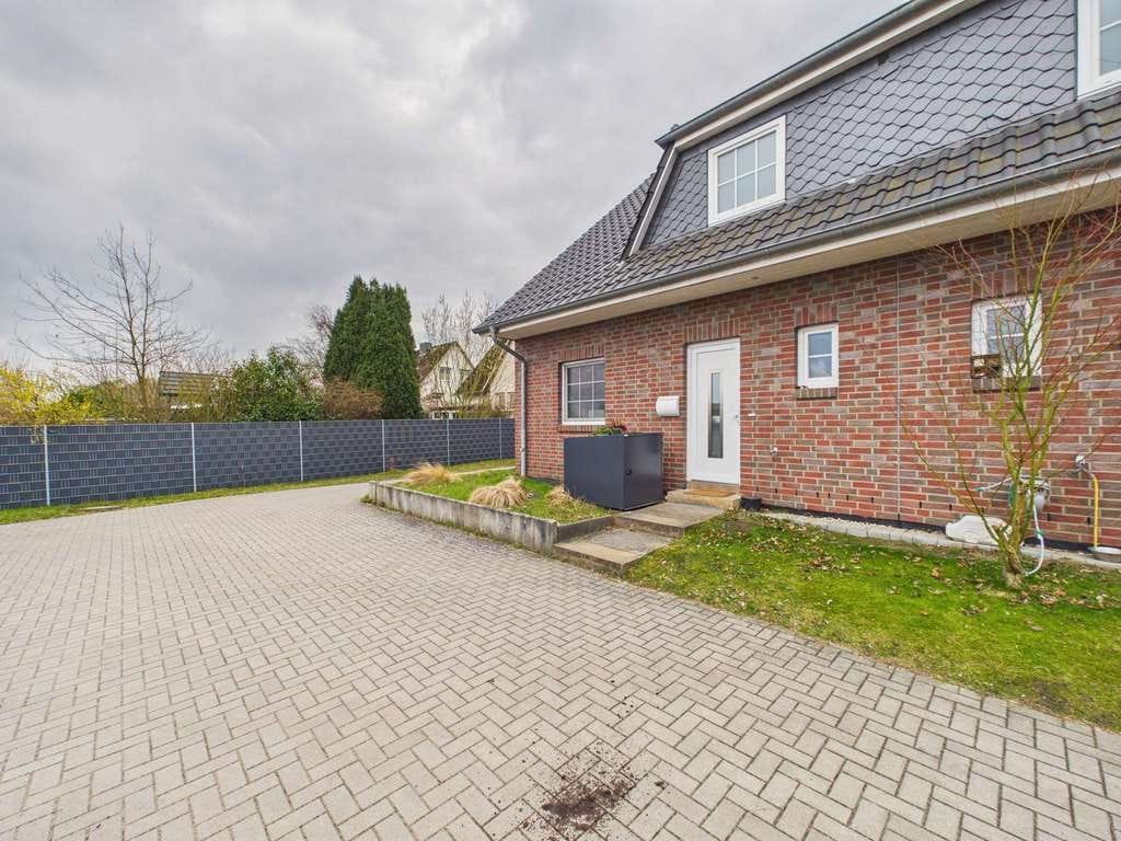 Immobilie in Barnstedt - Doppelt hält besser..... 2 vermietete Doppelhaushälften als Kapitalanlage oder Eigennutz - Bild 1