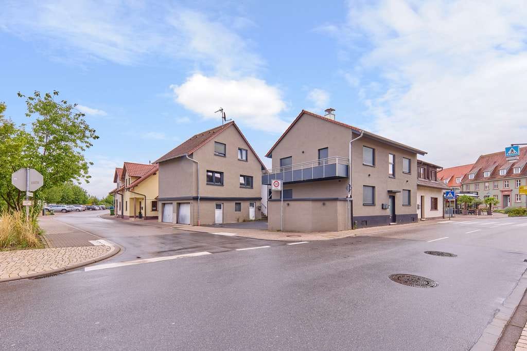 Immobilie in Reilingen - Modernisiertes Mehrfamilienhaus mit Teilungserklärung in Reilingen - Bild 0