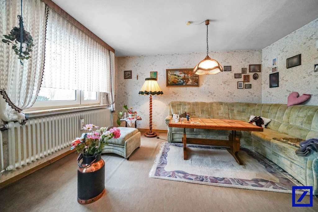 Immobilie in Zetel - Idyllisches Einfamilienhaus im Grünen mit viel Platz zum Wohlfühlen!  - Bild 2