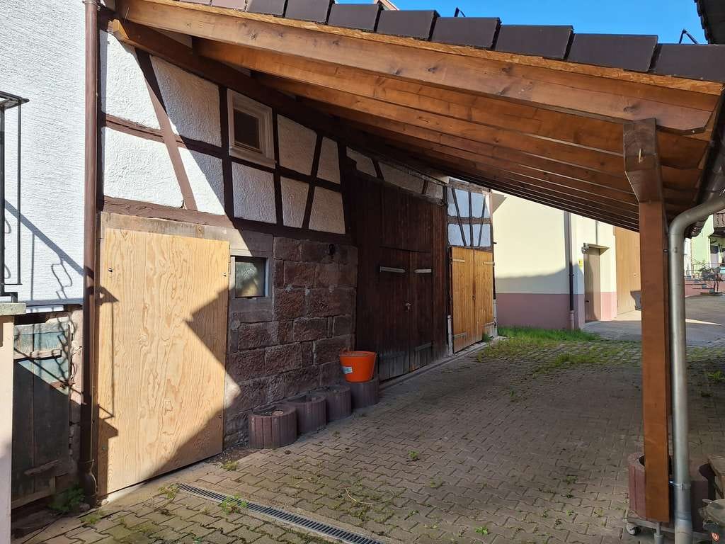 Immobilie in Loffenau - 2-Familienhaus in idyllischer Lage in 76597 Loffenau - Handwerker- und Sanierungsobjekt - Bild 2