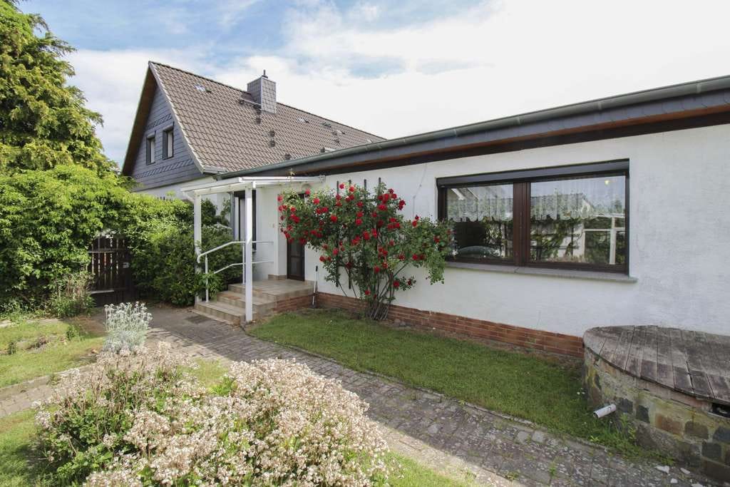 Immobilie in Pasewalk - Ermöglichen Sie sich den Familientraum: - Doppelhaushälfte mit Pool in Pasewalk - Bild 3