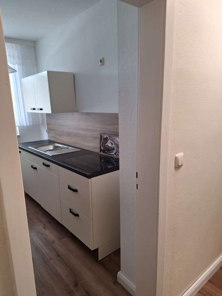 Immobilie in Perleberg - Zwei-Raum-Wohnung (Eigentums-Kollektiv aus drei Wohnungen) in Perleberg - Bild 2