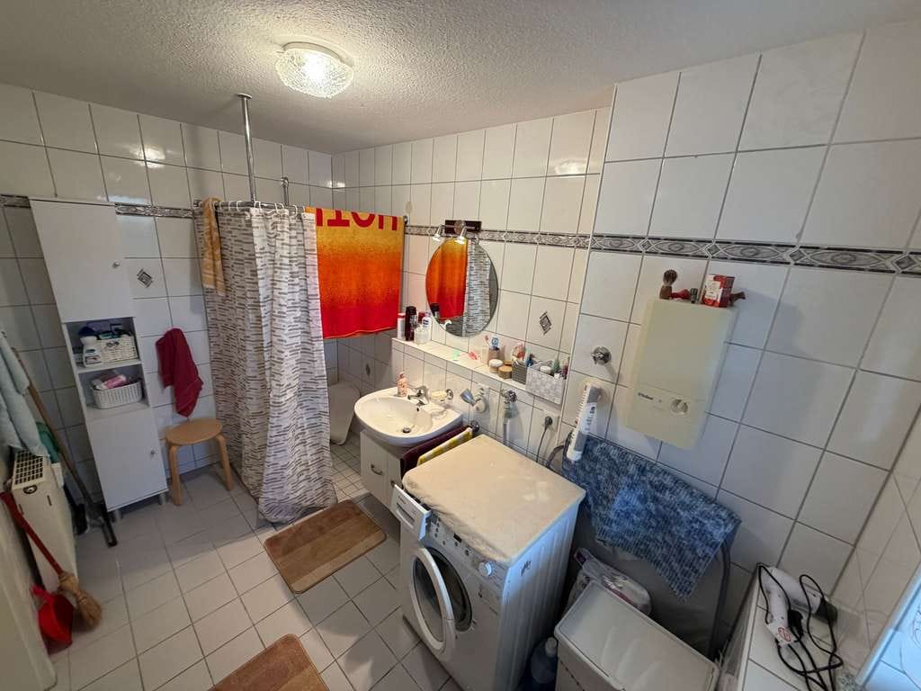 Immobilie in Riedlingen - Barrierefrei Wohnen – Gepflegte 2‑Zimmer-Wohnung mit Balkon und TG-Stellplatz in ruhiger Wohnanlage - Bild 4