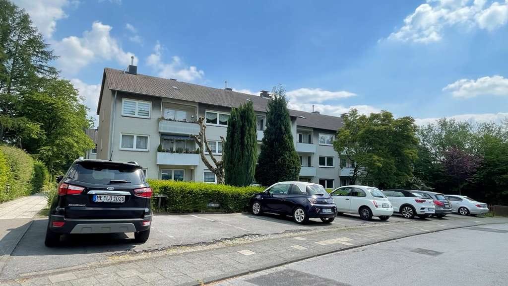 Immobilie in Mettmann - Vermietete und modernisierte 4 Zimmer Eigentumswohnung mit Balkon! - Bild 3