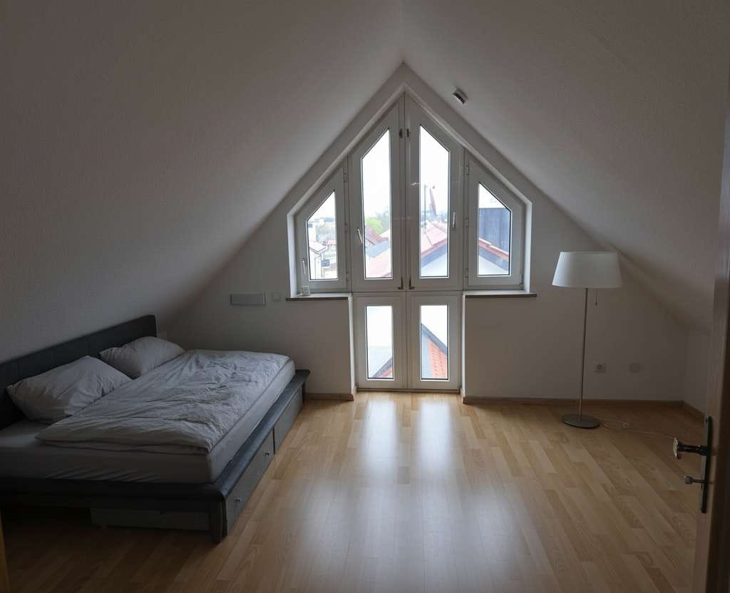 Immobilie in Hebertshausen - Clevere Investition oder modernes Eigenheim: Hochwertige 2 Zimmerwohnung + Galerie + EBK  - Bild 3