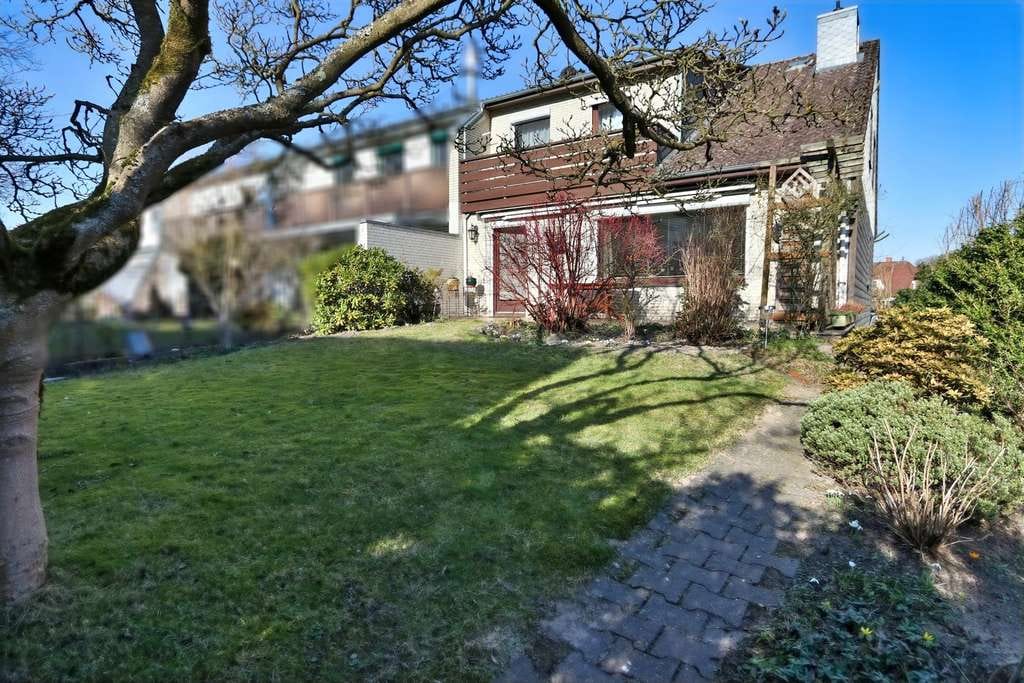 Immobilie in Schnakenbek - Endreihenhaus mit Vollkeller und Garage in kinderfreundlicher Lage! - Bild 3