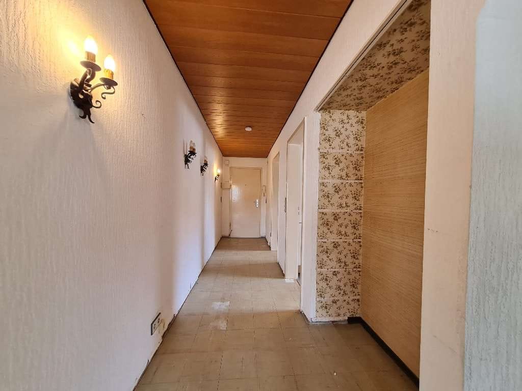 Immobilie in Wernau (Neckar) - Sonnige 3-Zimmer-Wohnung mit Garage in naturnaher Lage - Bild 2