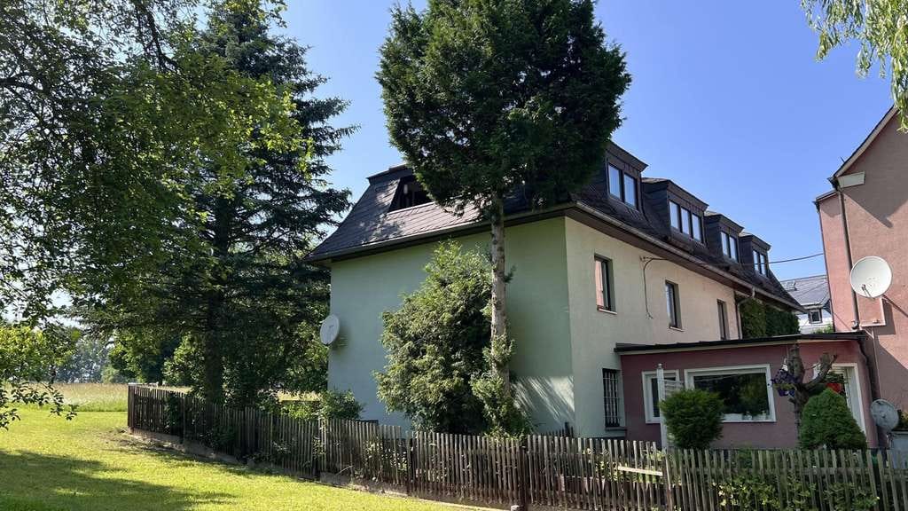 Immobilie in Neukirchen/Erzgebirge - Wohnen, Büro und Praxis in einem! - Bild 1