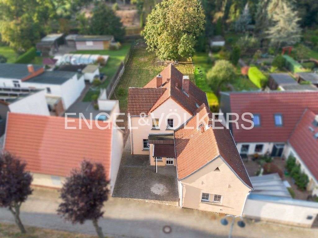Immobilie in Sülzetal - Charmantes Einfamilienhaus mit Historie und moderner Ausstattung - Bild 2