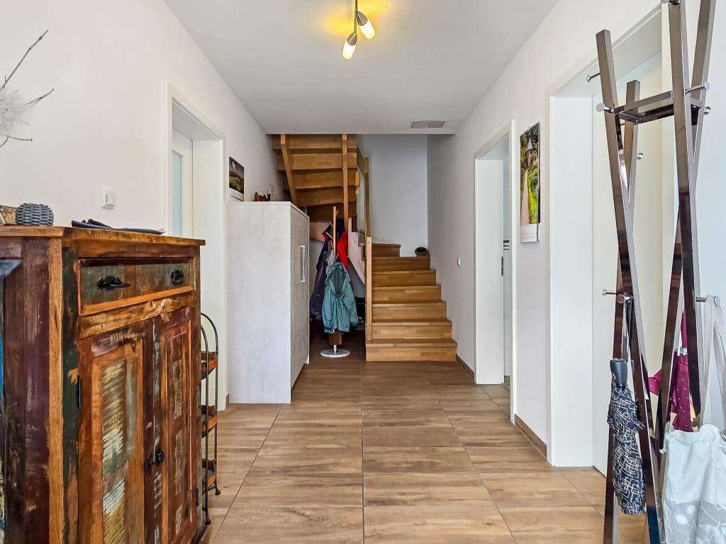 Immobilie in Zeulenroda-Triebes - (A1582) Exklusives Wohnen auf zwei Ebenen – Stilvolle Maisonettewohnung in kleiner Gemeinschaft - Bild 2