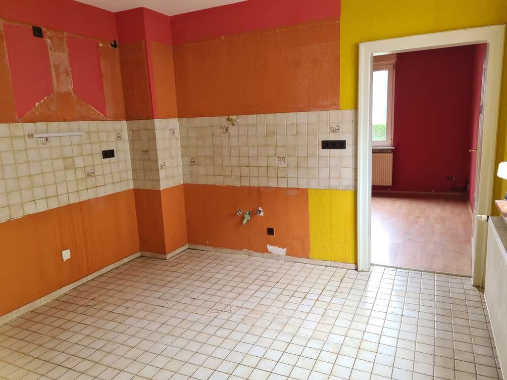 Immobilie in Erzhausen - Erzhausen,  1- bis 2-Familienhaus mit Bauplatz und Scheune - Bild 4