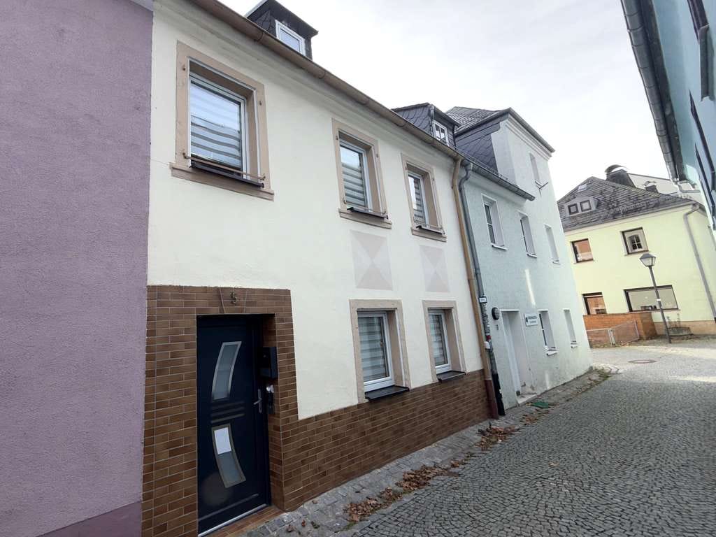 Immobilie in Naila - 1392 - Naila: Charmantes Stadthaus mit Dachterrasse - Bild 1