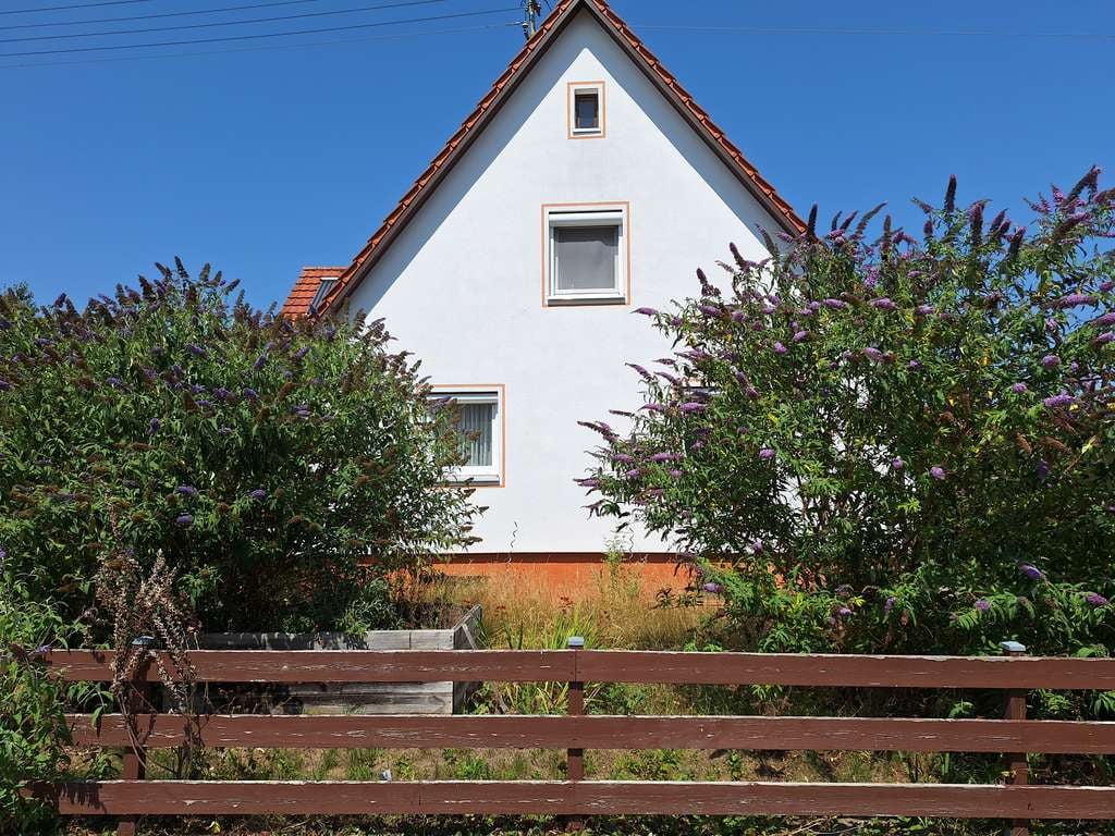 Immobilie in Gessertshausen - Wohnen mit Charakter im Naherholungsgebiet von Augsburg Großzügiges Haus in Gessertshausen - Bild 1
