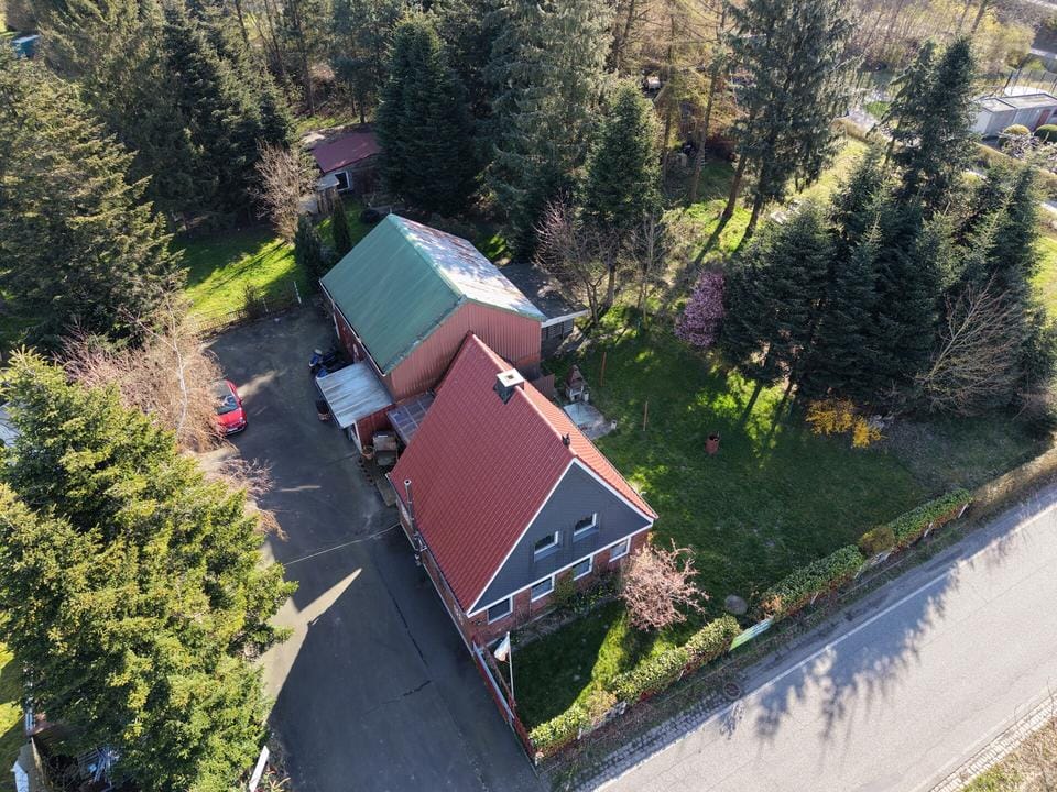 Immobilie in Volsemenhusen - Leben im Grünen: Einfamilienhaus mit Kamin, großem Grundstück & Entwicklungspotenzial - Bild 0