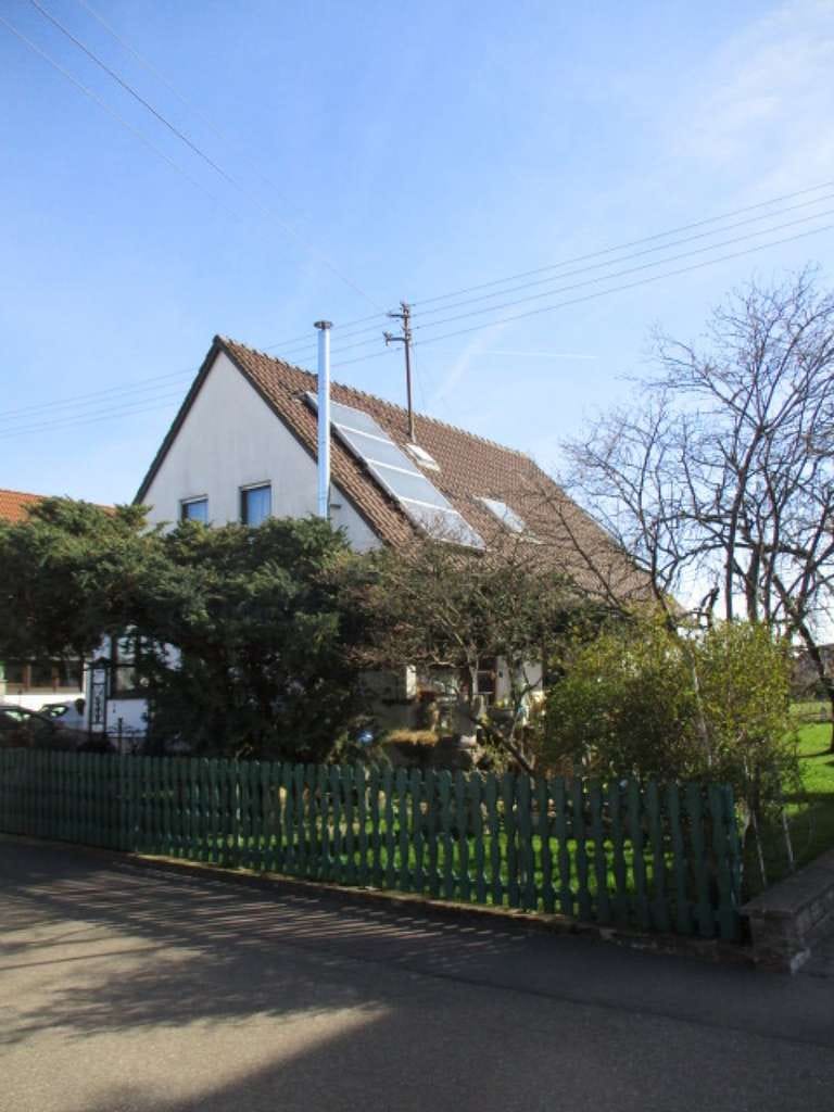 Immobilie in Göggingen - Einmalige Gelegenheit - gepflegtes Einfamilienhaus in ruhiger Wohnlage mit Wohnrecht - Bild 1