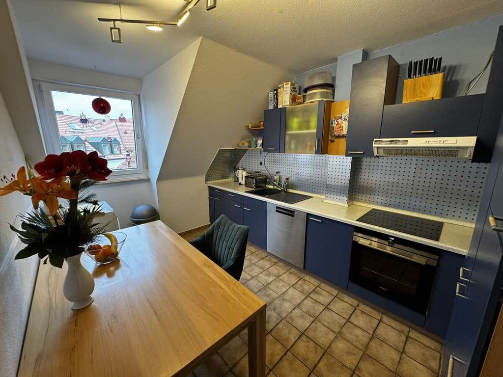 Immobilie in Röttenbach - Schicke 4-Zimmer Maisonette-Wohnung (2. OG u. DG) in Ortsrandlage von Röttenbach! - Bild 3